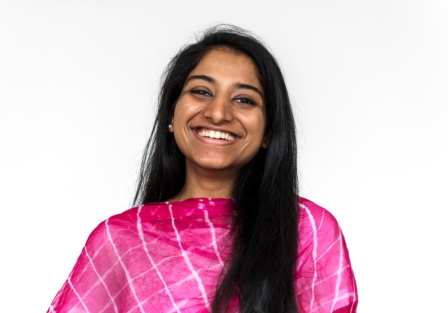 woman-doing-close-up-photoshoot-studio_53876-14476